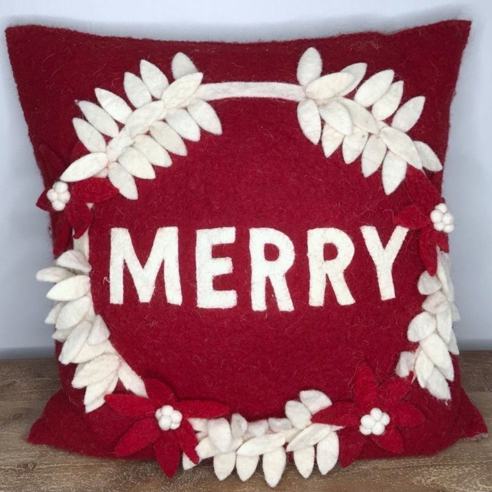 NWOT ARCADIA HOME Hand Felted Wool Christmas Pillow - MERRY Wreath on red